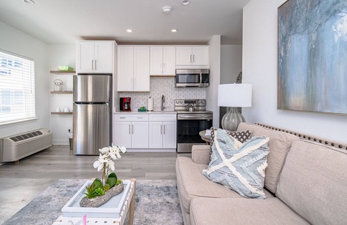 Gulf Place Condo | Relax by Gulf waves/corner unit/deeded beach access