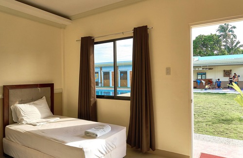 Tangnan Hotel | Relax Divers Bohol