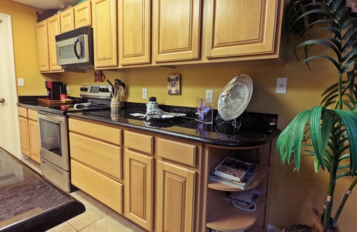 Orange Beach Condo | Relax & Enjoy - Coastal Paradise! SUNDAY- SUNDAY RENTAL ONLY DURING PEAK SEASON