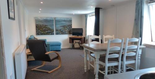 Eyemouth Apartment | Relax in a 1 Bedroom Apartment near a country Pub