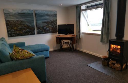 Eyemouth Apartment | Relax in a 1 Bedroom Apartment near a country Pub