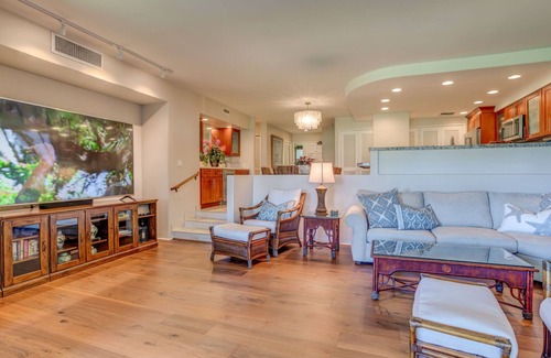 Kaanapali Condo | Relax in Hawaiian Paradise with Fairway Views