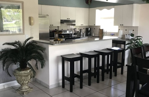 Tavernier House | Relax in Islamorada-Canal Front 3 Bedroom /2 Bath Home