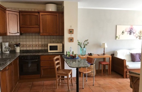 La Quinta Apartment | Relax in lovely apartment near Puerto de la Cruz ,Sat tv,well equiped, free wifi