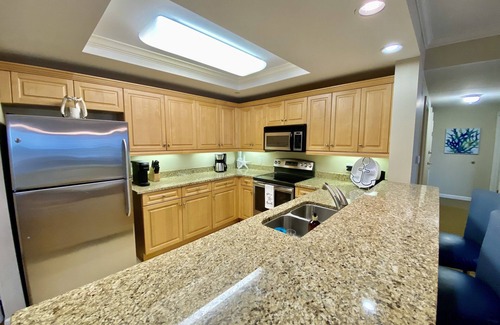 Arcadian Shores Condo | Relax in Luxury, Ocean View @ 606 Royale Palms-Kingston Resort