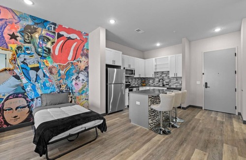 South Nashville Apartment | Relax in Style – 1BR Apt Close to Music Scene!