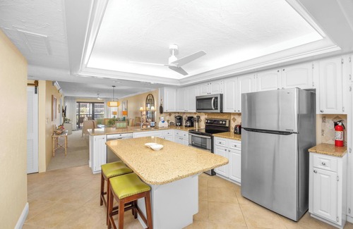 Sanibel Condo | Relax in Style - Chic Sanibel Escape with Breathtaking Gulf Views – Pointe Santo