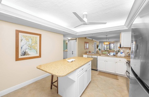 Sanibel Condo | Relax in Style - Chic Sanibel Escape with Breathtaking Gulf Views – Pointe Santo