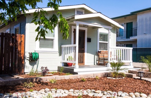 San Luis Obispo Cottage | Relax In This Newly Renovated Downtown Cottage
