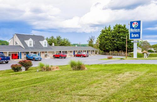 Natural Bridge Hotel | Relax Inn By OYO Natural Bridge I-81