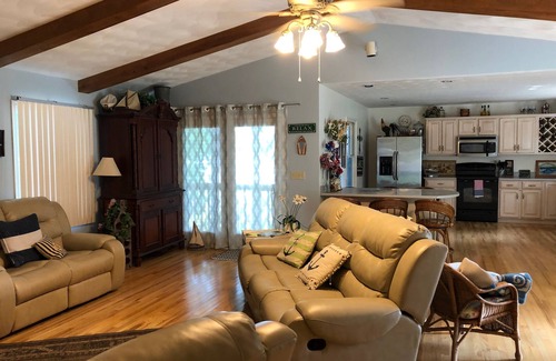 Westlake Corner House | Relax like never before!