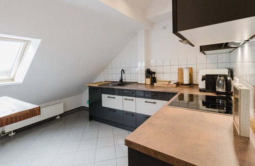 Dessau-Rosslau Apartment | Relax Lounge|Projector|Screen|Relaxation|Central