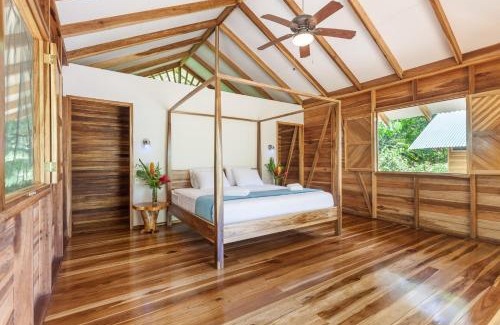 Cocles Bed & Breakfast | Relax Natural Village Adults Only
