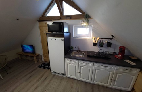 Goderville Apartment | Relax near Etretat at the Norman bath.
