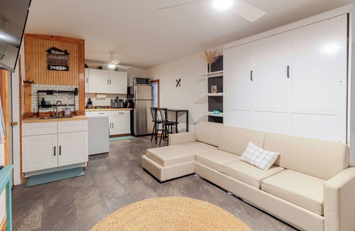 Inverness House | Relax & Play in Inverness Waterfront Campground