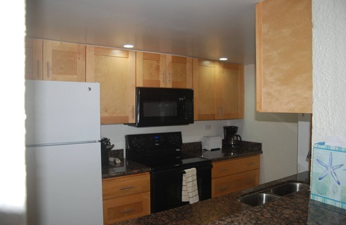 La Grande Princesse Condo | Relax, Quiet, Breeze with sounds of surf . Enjoyable Water Front Condo