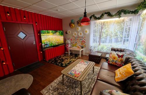 Lantinen District Apartment | Relax & Recharge - a Unique Suite with a Touch of Luxury - Hot Tub and Sauna Inspired Decor #NOT A REAL SAUNA# Easy City Access - direct train 15 min to city