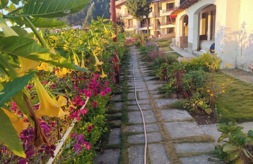 Shyamkhet Villa | Relax, rejuvenate and experience authentic Kumaoni cuisine and Ayurvedic spa.