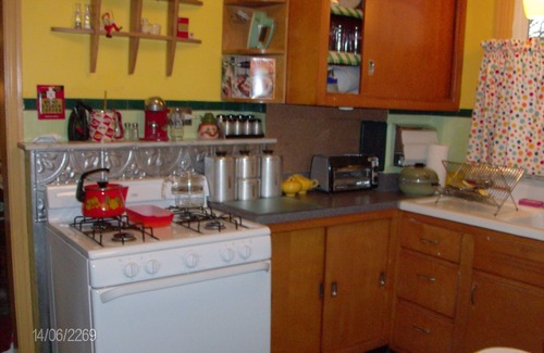 North Belle Vernon House | Relax & Revisit your Yesterdays with a Retro Staycation!