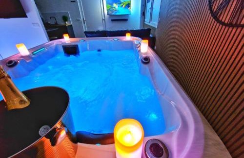 Muntzenheim Apartment | RELAX SPA-4 Pers-Jacuzzi-Parking-Jardin-Clim-Colmar