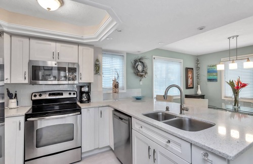 Indian Shores Condo | Relax, Swim, Sun & Fun: Repeat! nTurtle nesting season May 1 to October 31.