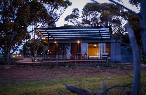 Dalrymple Cabin | Relax Unwind and Explore at The Klein Pod