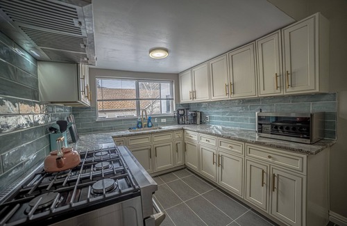 Idaho Springs House | Relax & Unwind in our Cozy Home with Private Sauna