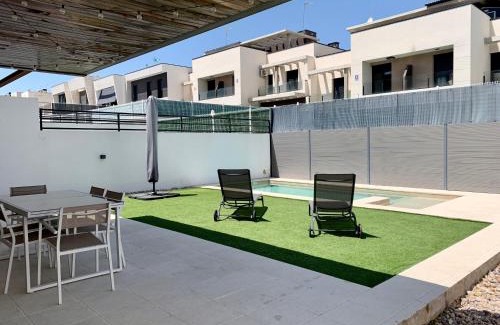 Arroyomolinos House | Relax y confort a solo 25 min de Madrid