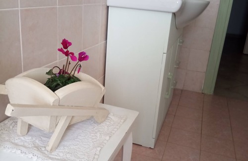 Guidonia Montecelio Villa | Relaxation at Marco Simone- Domitilla House
