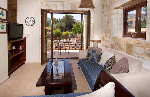 Logarata Villa | Relaxation pure! Charming Villa with private pool in secluded, idyllic location