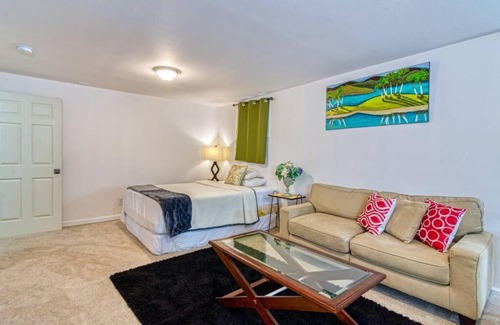 Kingsgate House | RELAXATION VILLA:Heart of the city, spacious house