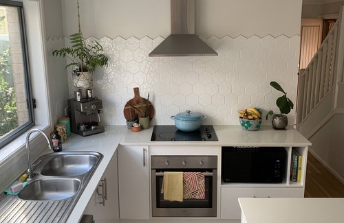 Woonona House | Relaxed, coastal, Sydney getaway with charm