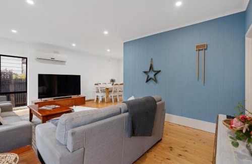 Port Elliot House | Relaxed Family Beach House - No Linen Included