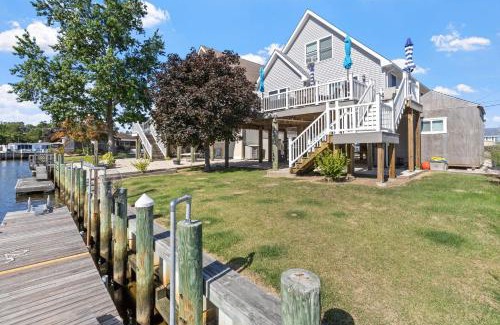 Little Egg Harbor House | Relaxing Lagoon Home in Little Egg Harbor