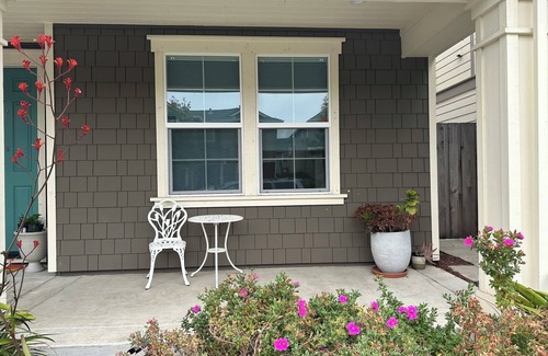 Marina House | Relaxing 1-bedroom, 1-bathroom Studio in Marina near Monterey Car Week events!