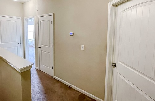 Stillwater Apartment | Relaxing 2BD/2.5BA + Gym - Stillwater