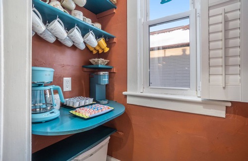 Nims House | Relaxing 2BR Family Stay – Near Lake & Downtown!