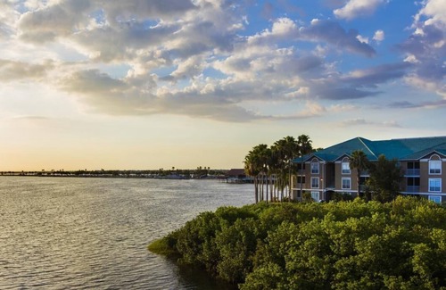 Rocky Point Condo | Relaxing 2BR w/King, Queen, Bay View & Beach