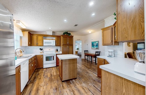 Laguna Beach Estates House | Relaxing Coastal Getaway – Spacious & Private, Just Steps from the Sand