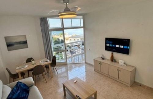 Torremolinos Apartment | Relaxing Coast - Torre La Roca - City Center