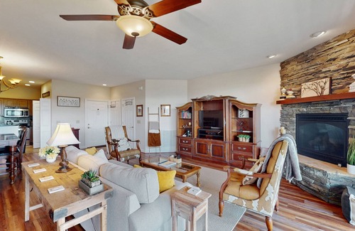 Sugar Mountain Condo | Relaxing condo with sweeping valley views, deck, and fireplace