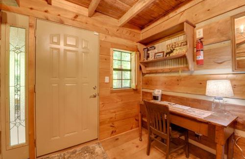 Deerfoot Park Estates House | Relaxing Cosby Cabin with Fire Pit and Covered Porch!