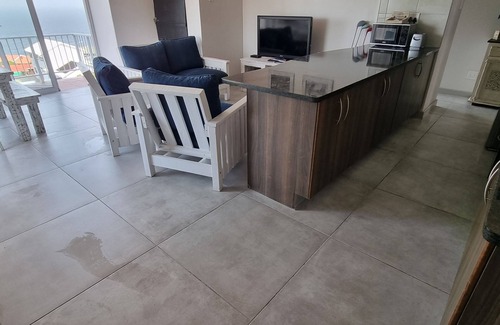 Mossel Bay Apartment | Relaxing holiday apartment home with sea view