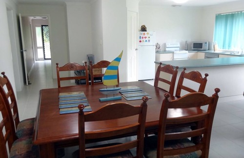 Victor Harbor House | Relaxing Holiday Home Pets Are Welcome