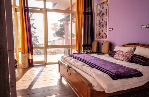 Bhimtal Bed & Breakfast | Relaxing holiday home amidst mountains