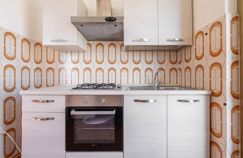 Lu Bagnu Apartment | Relaxing holiday home 50m from Lu Bagnu beach