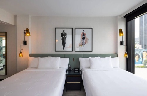 Hollywood Hotel | Relaxing Hollywood Stay: Pool, Rooftop, Pets Allowed, Attractions Nearby