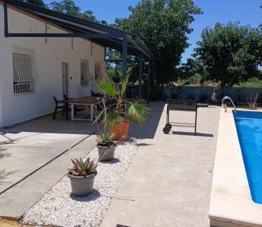 Carmona House | Relaxing Home