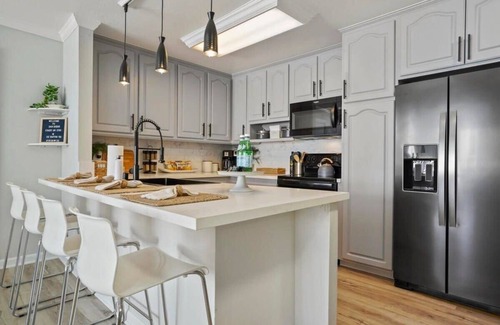 Serra Mesa Condo | Relaxing Homey-Bright & Spacious