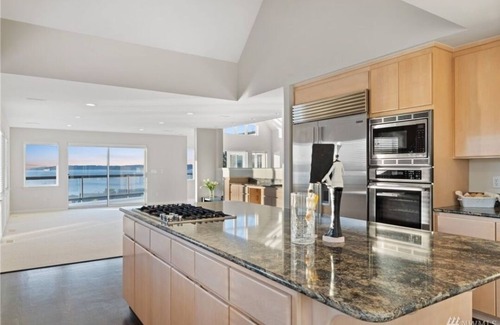 Federal Way House | Relaxing in an Entire 5,400sf Beach View Home With Indoor Heated Swimming Pool.